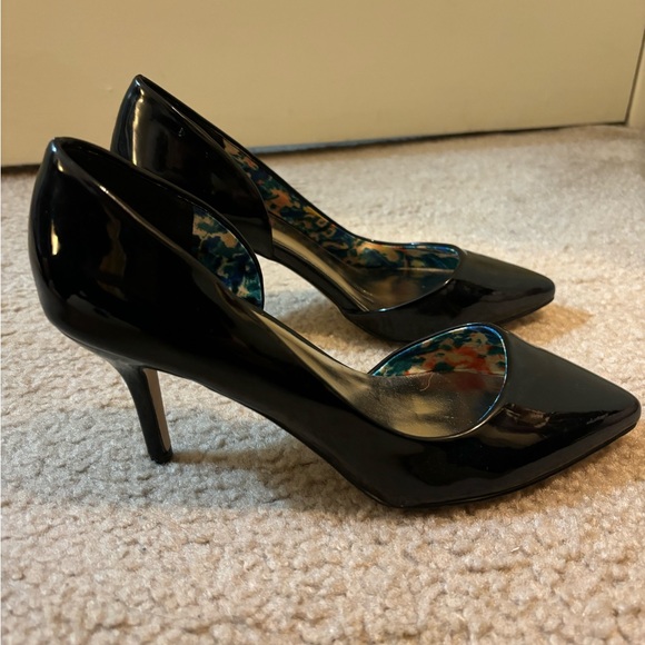 Madden Girl Black Stiletto heels, size 8 - Picture 4 of 7